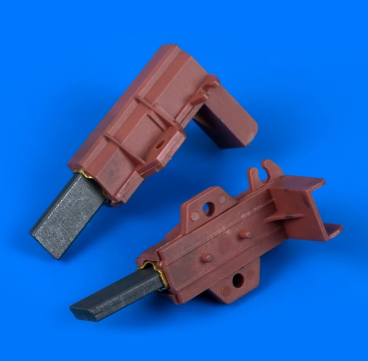 411454535fa5e45bb9435c17fbc3983f