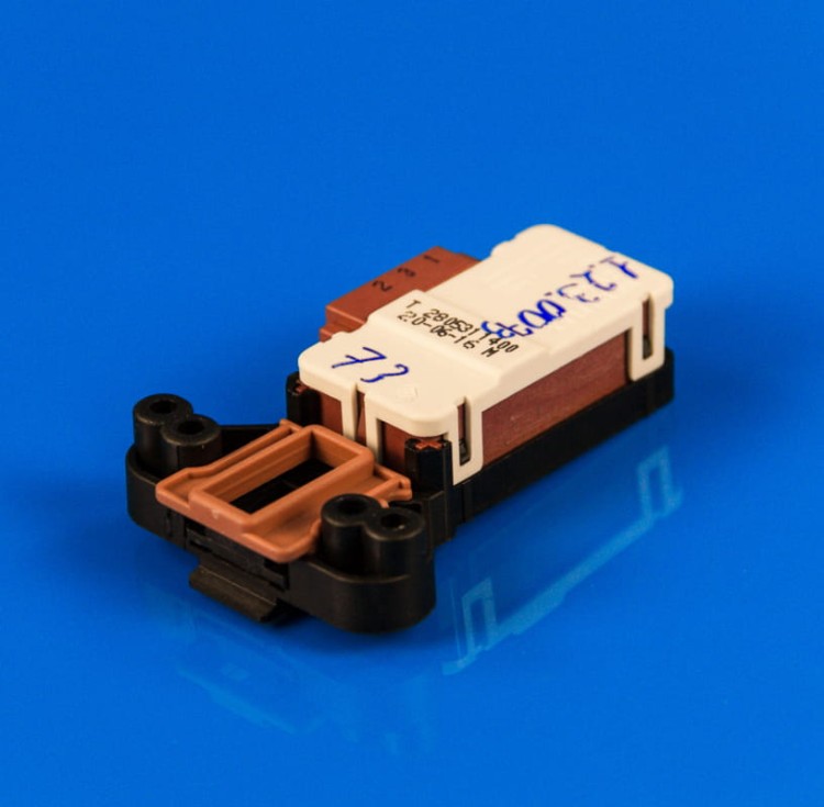 0143262ad3b9ea2813ebb58392f58a74