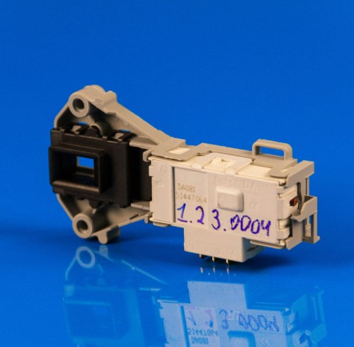 12e64c9067ee09484441a9343edfc699