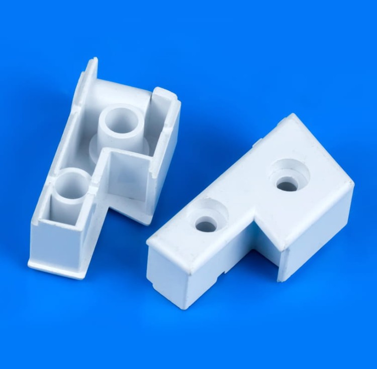 c0e69722e9d04a988ccde0b2d14ce1b8