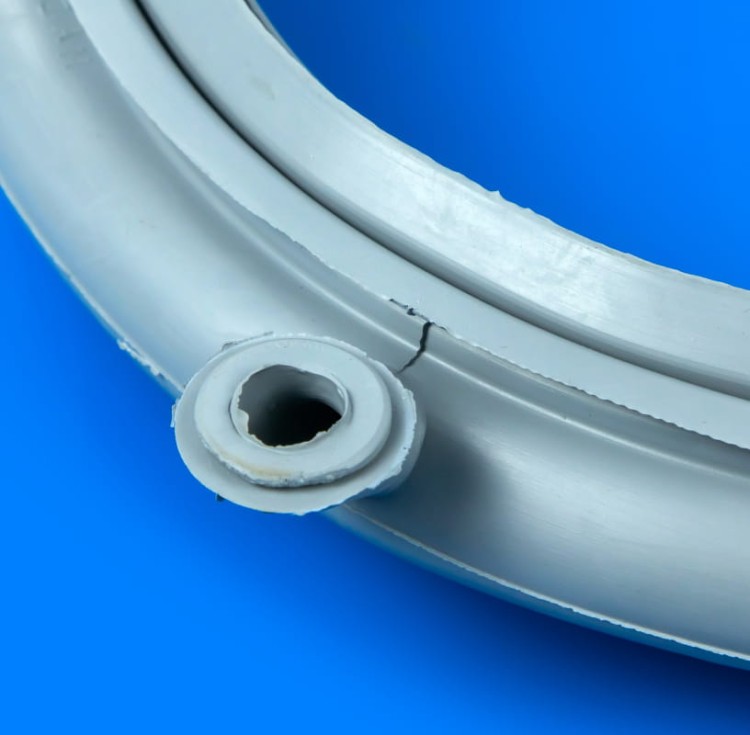 2051f8a0b4a4541a523d653359ebffeb