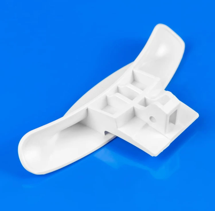 3e302b9579710e9cb3707b23a6496541