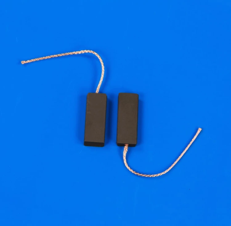 e822281afc9faf3eeb8df04d6e049edc